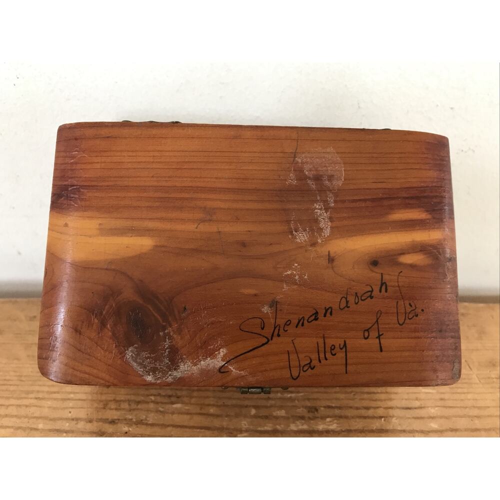 Vintage Shenandoah Valley Virginia Wooden Carved Jewelry Box Cedar Mini Chest 5"